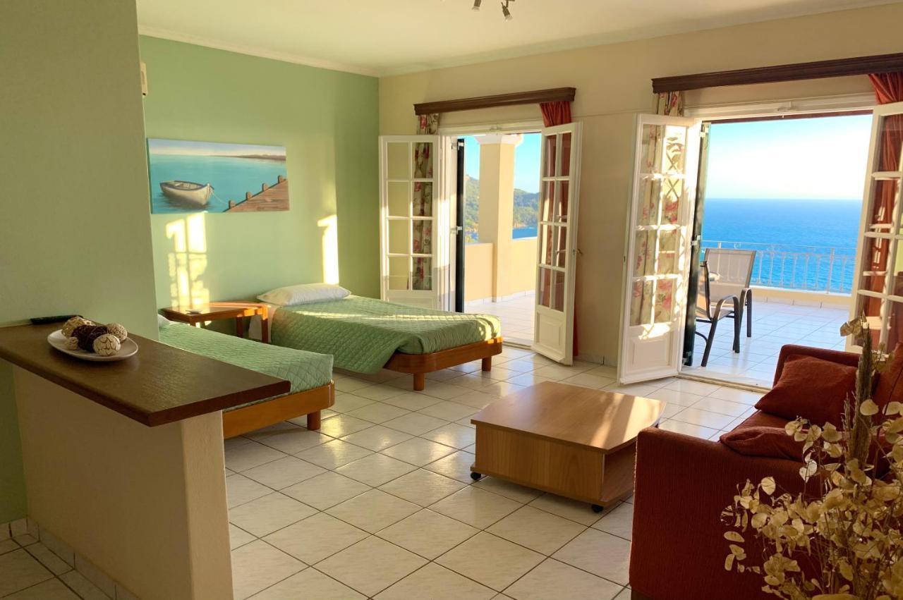 Natalia Apartment B With Panoramic Sea Views Of Agios Gordios Bay Exterior photo